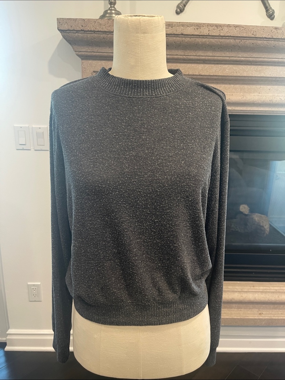 LNA Women’s Crewneck Sweatshirt- Heather Charcoal Gray